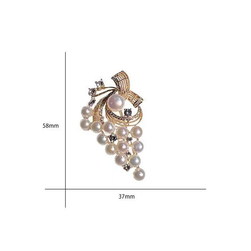 "Elegance in Bloom β Pearl Cluster Brooch"