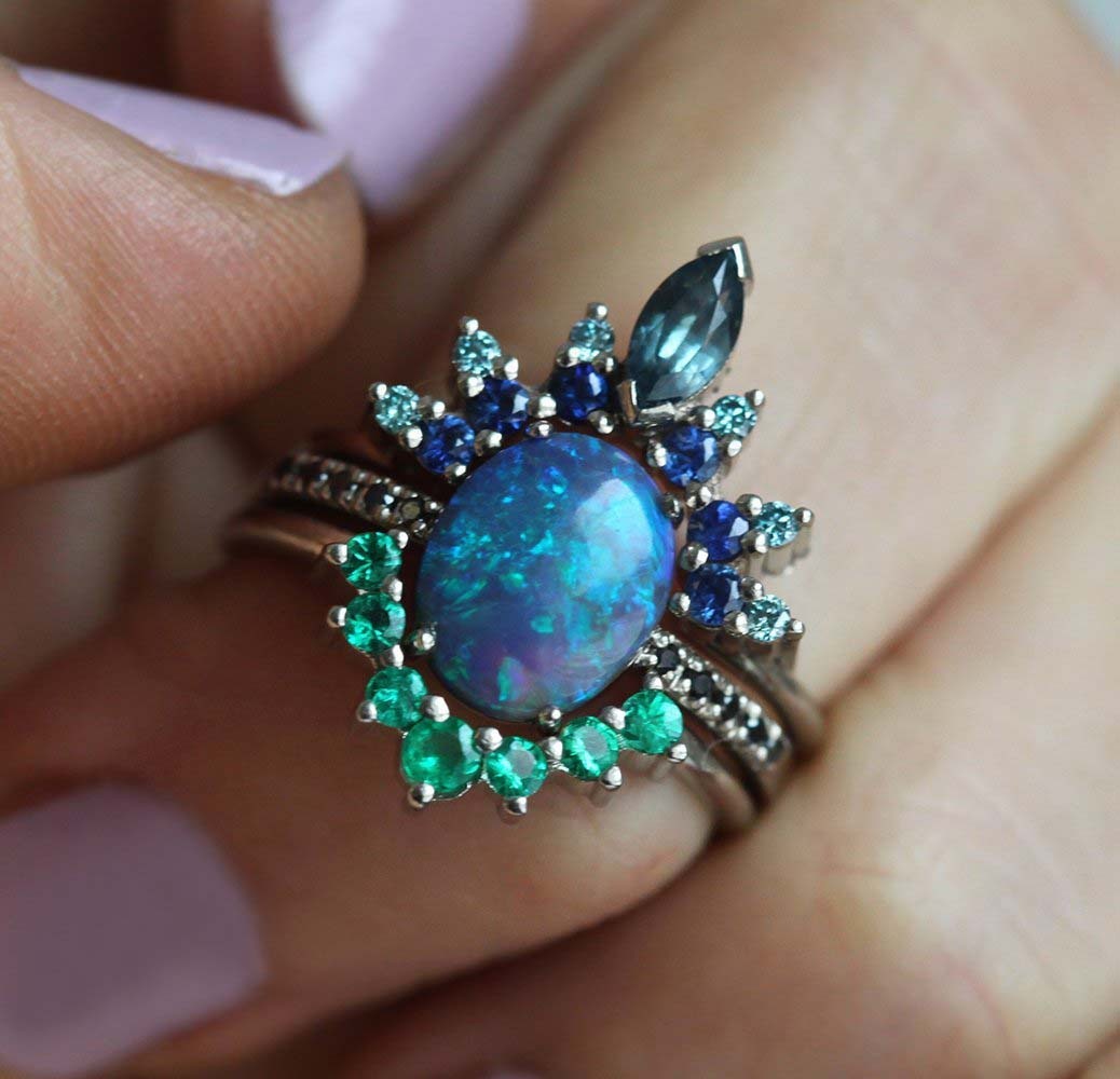 "Crown Collective β 3-Piece Royal Ring Set"