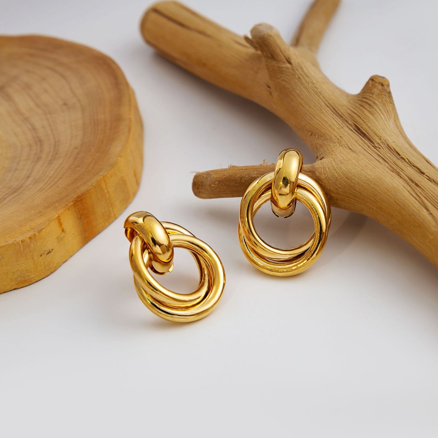 "GleamCore – Glazed Geometry Stud Set"