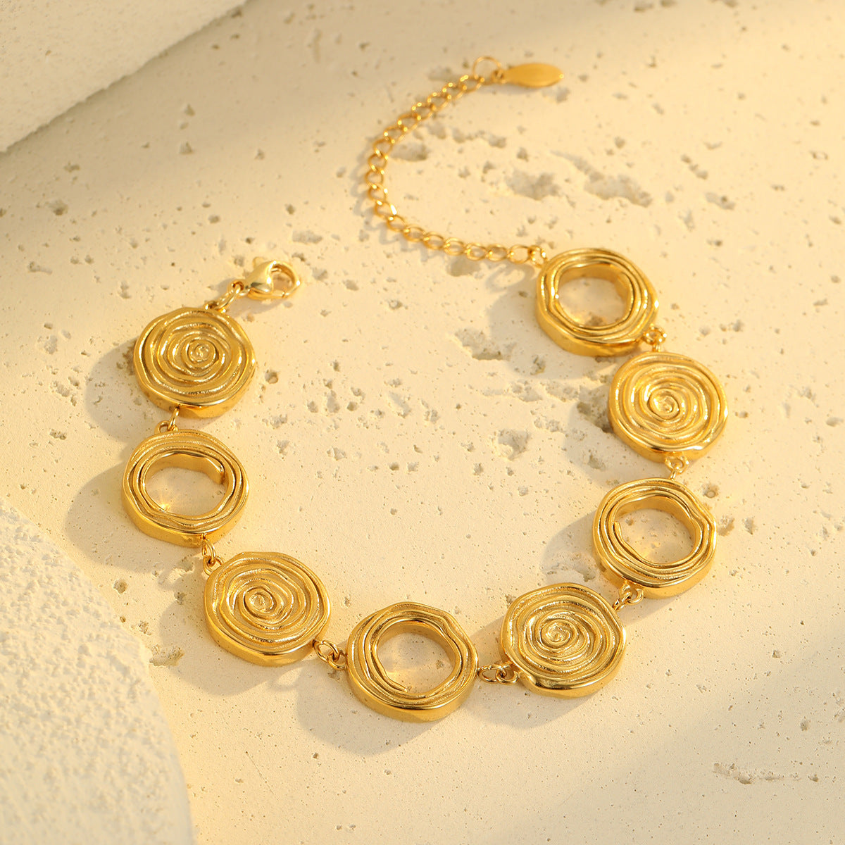 "Circle Luxe – 18K Everyday Duo Set"