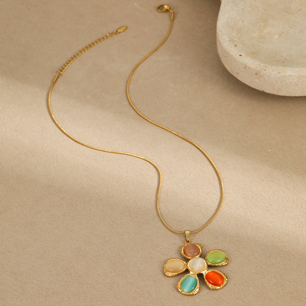 "Golden Bloom – Floral 18K Statement Set"