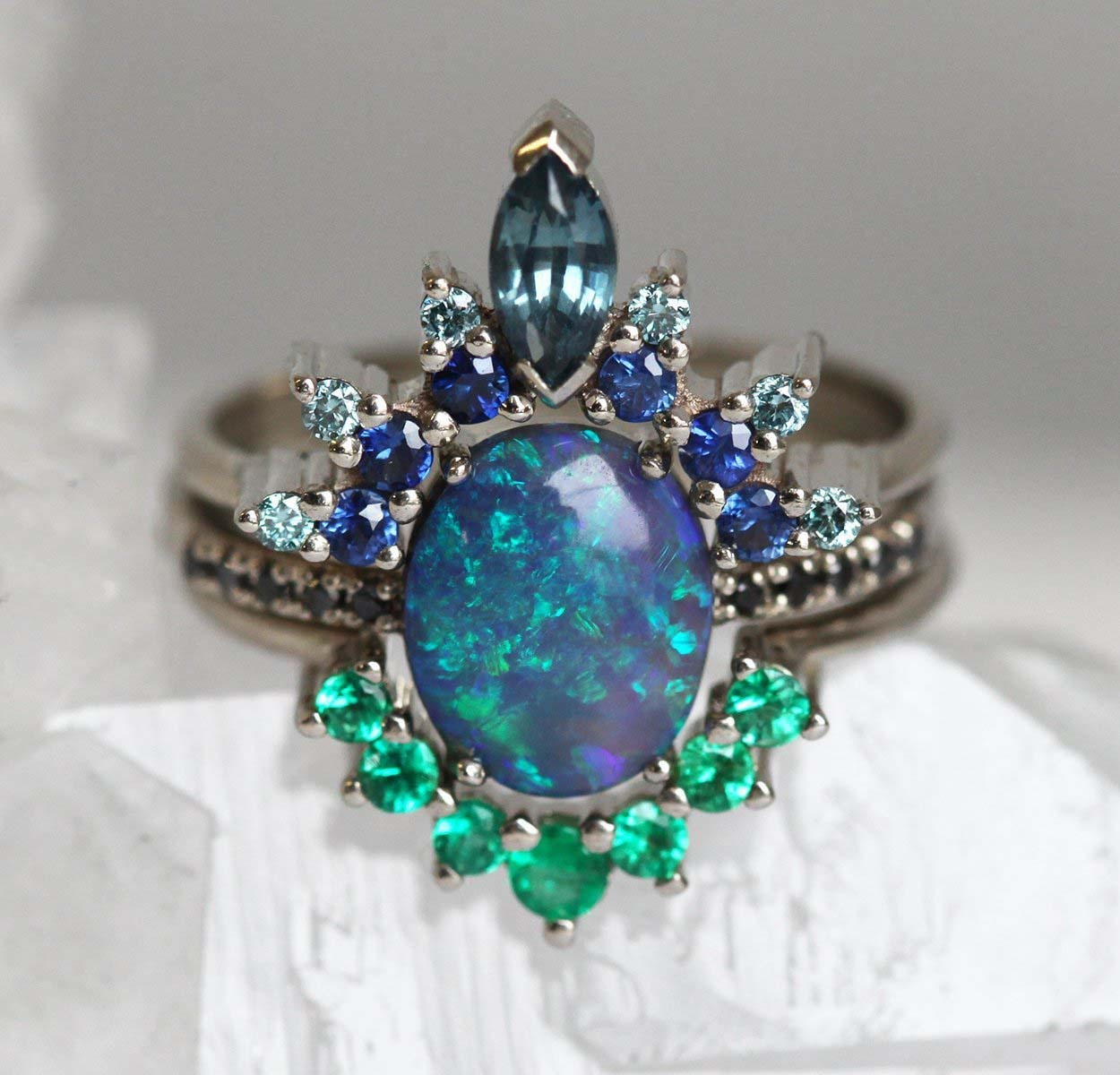 "Crown Collective – 3-Piece Royal Ring Set"
