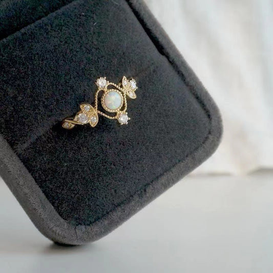 "Opaline Bloom – Adjustable Floral Ring"