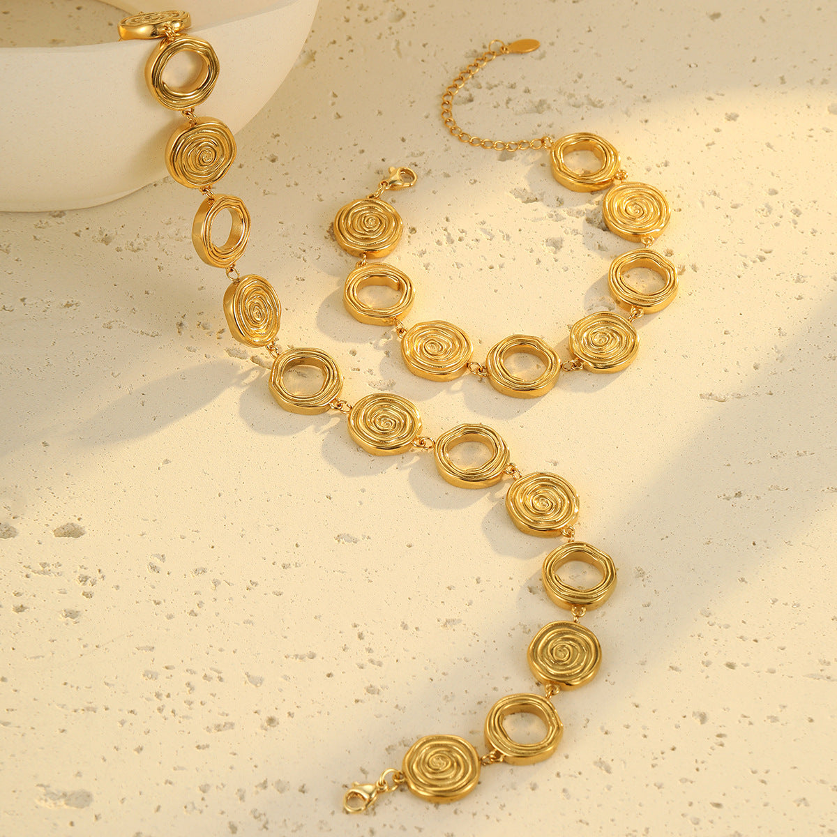 "Circle Luxe – 18K Everyday Duo Set"