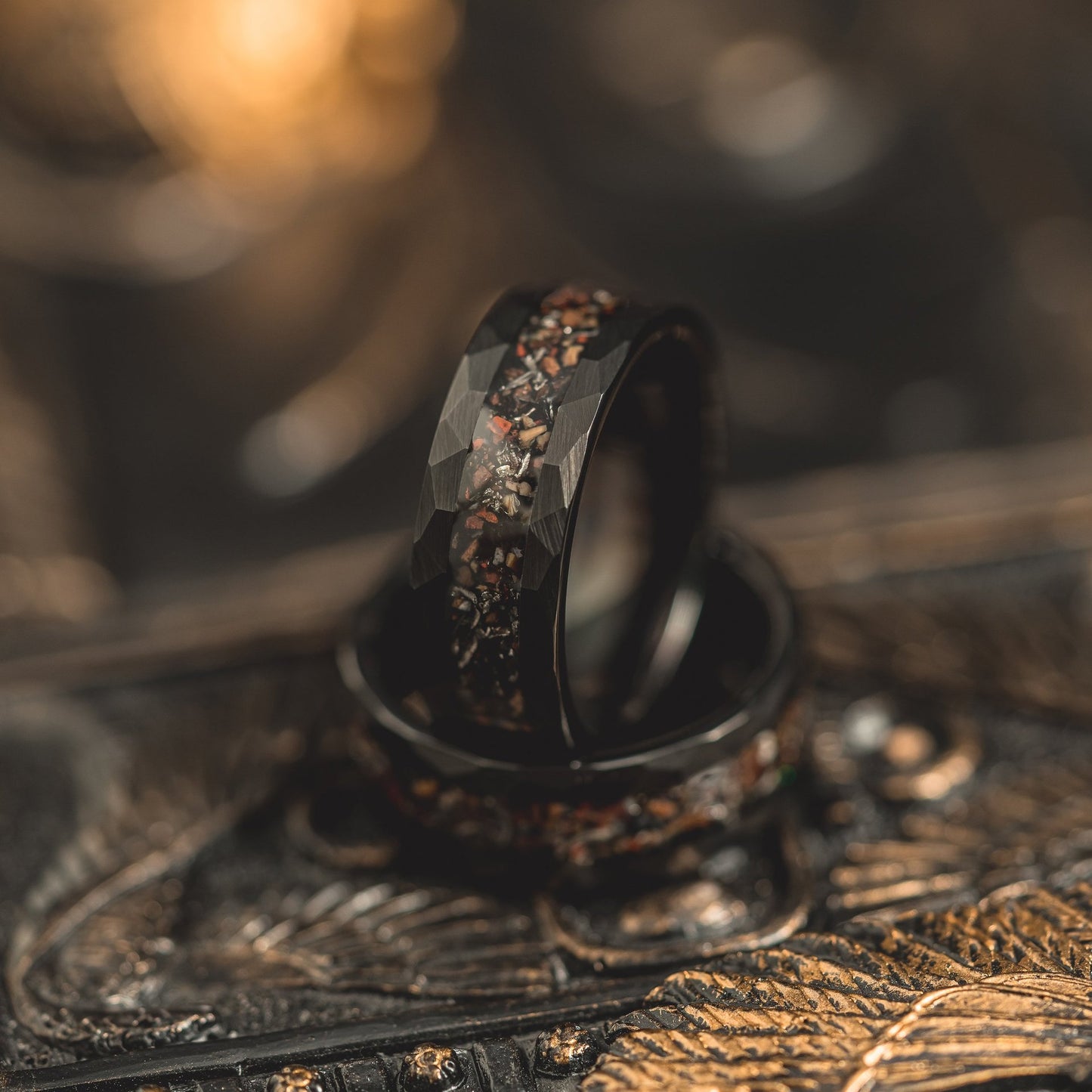 "Eterniq – Unisex Tungsten Statement Ring"